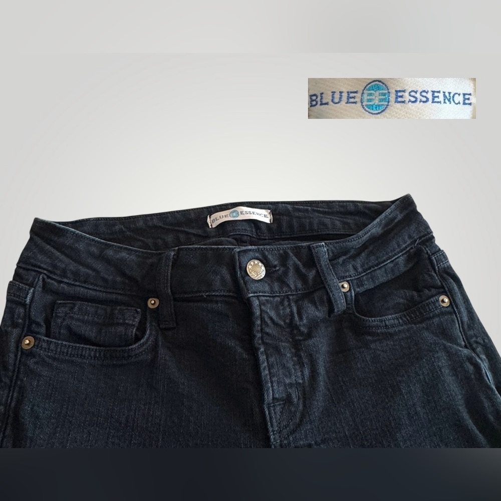 BLUE ESSENCE Slim Leg Black Jeans - Picture 5 of 8